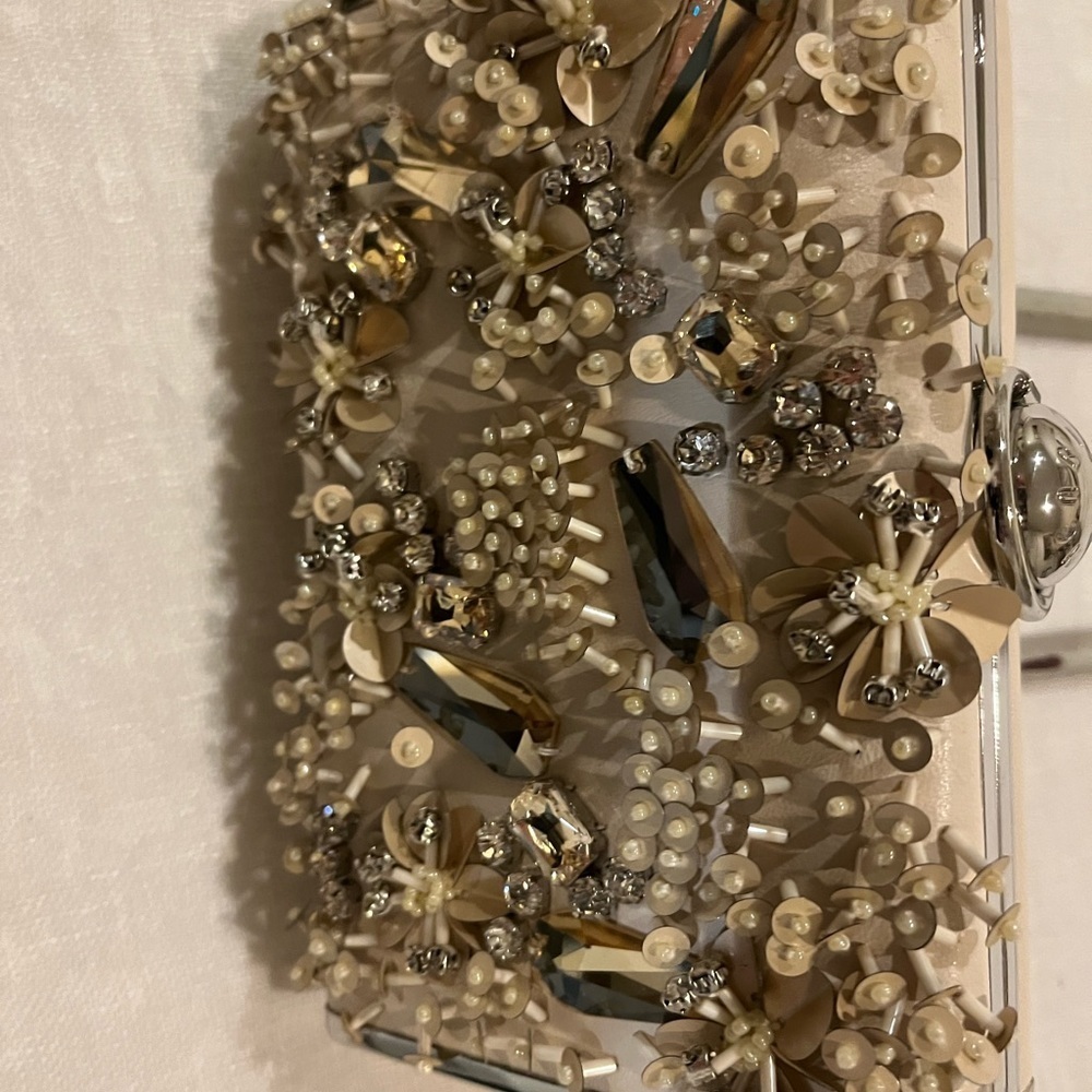 Henri Bendel clay colored embellished metallic clutch purse - Picture 4 of 11